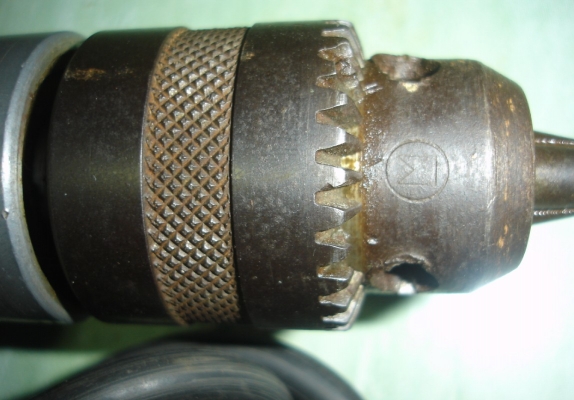 ขายด่วนสว่าน เจาะกระแทก Makita  8416 570W 1400/min Made in japanแท้100\%