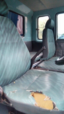 ขายรถ6ล้อตู้แห้ง พร้อมลิฟท้าย4ปลอก