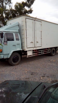 ขายรถ6ล้อตู้แห้ง พร้อมลิฟท้าย4ปลอก