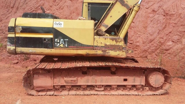 ขายรถแบคโฮ CATERPILLAR 320B พร้อมใช้งาน สนใจโทร 081-970-1072