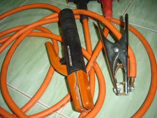 ขายตู้เชื่อม BOSS WELD ARC-200 สายเชื่อมยาว 3 เมตร