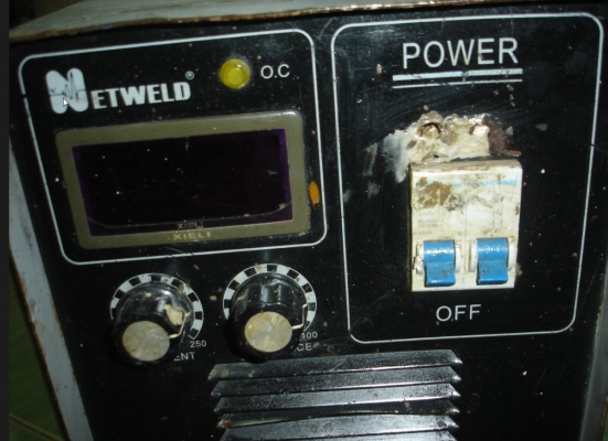 ขายเครื่องเชื่อมอินเวอร์เตอร์ Netweld รุ่น mma-250 250A