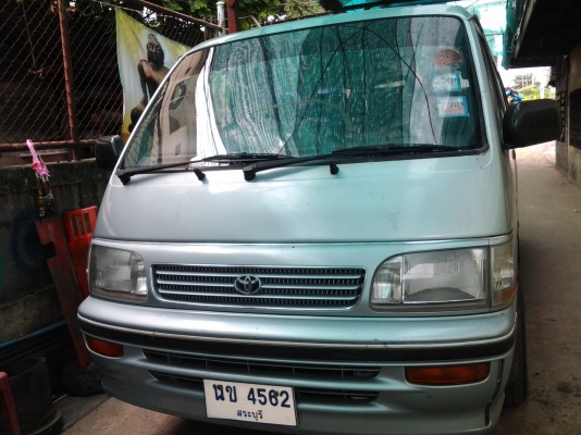 รถตู้TOYOTAปี94 เครื่องดีเซล2500(2L)พวงมาลัยเพาเวอร์ เบาะครบช่วงล่างดีแอร์ไม่เย็น