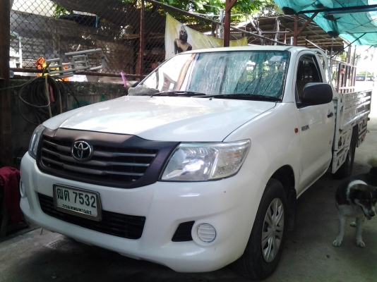 รถกระบะTOYOTAวีโก้หัวเดียวปี2555เครื่อง2700 เครื่องดี แอร์เย็นพวงมาลัยเพาเวอร์กระบะลอย