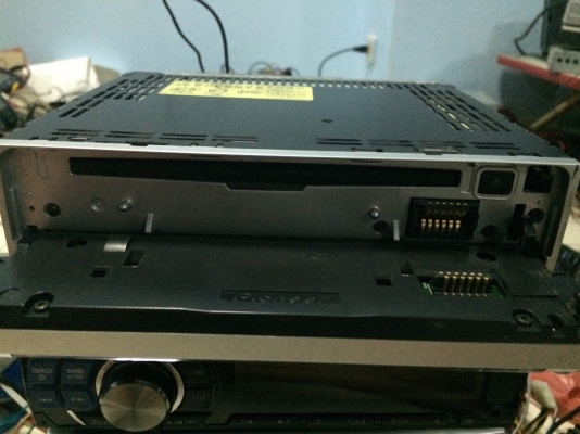 Pioneer DEH-005 ซิ้งดำ MP3 CD ปรีเอ้า1ชุด คุมกล่องCD มือ2 ญี่ปุ่น