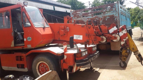 ขายรถเครน 7 ตัน