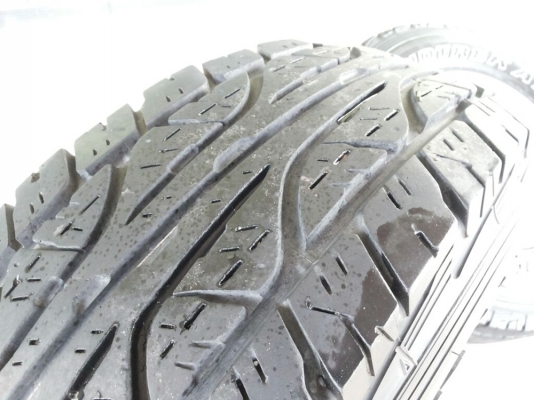 ล้อเดิม tiger d4d 4x4 พร้อมยาง 30x9.5