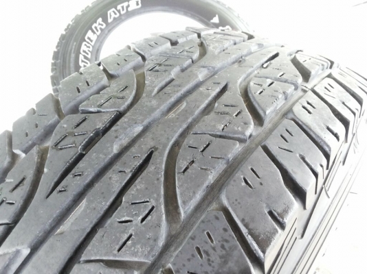 ล้อเดิม tiger d4d 4x4 พร้อมยาง 30x9.5