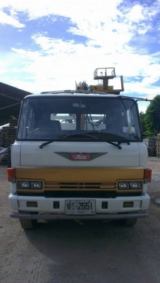 ขายรถ 6 ล้อ ยาว  มีคีบเหล็ก สามตัน 530000 จัดได้