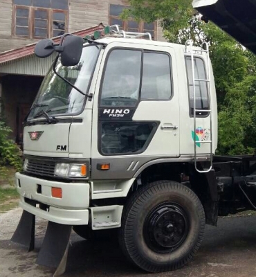 สิบล้อ ฮีโน้ FM3M 240 ดั้ม 2เพา สภาพนางฟ้าสวยกริบพร้อมใช้งาน ทะเบียนพร้อมโอน สิบล้อ ฮีโน้ FM3M 240 ดั้ม 2เพา สภาพนางฟ้าสวยกริบพร้อมใช้งาน ทะเบียนพร้อมโอน