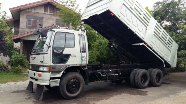 สิบล้อ ฮีโน้ FM3M 240 ดั้ม 2เพา สภาพนางฟ้าสวยกริบพร้อมใช้งาน ทะเบียนพร้อมโอน