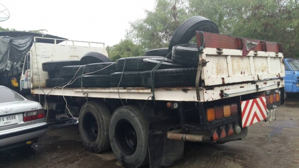 สิบล้อ อีซูชุ JCM195 เพาเดียว พื้นเรียบ พิฟฟี พาเวอร์ สภาพดีพร้อมใช้ ทะเบียนพร้อมโอน สิบล้อ อีซูชุ JCM195 เพาเดียว พื้นเรียบ พิฟฟี พาเวอร์ สภาพดีพร้อมใช้ ทะเบียนพร้อมโอน