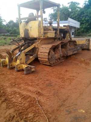 ขายแทร็กเตอร์ D6C เกียร์ตัดดริปเปอร์หลัง พร้อมใช้งานครับ