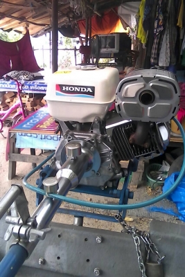 ขายเรือไฟเบอร์ 1ุ6 ฟุต เครื่อง Honda13 แรง