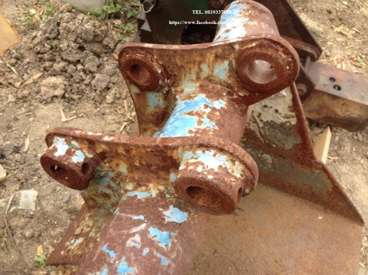 FROM JAPAN BUCKET บุ๊งกี๋สำหรับรถขุดไซค์ 20,25,30,35 รูสลัก 35 มิล สินค้าเก่านอก ขายถูกๆเพียง 8,500 บาท สนใจติดต่อ 0819337688