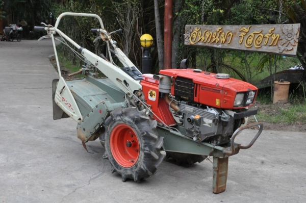 ขายรถพรวนดินyanmar YH800 สภาพสวยเดิมจากญี่ปุ่น มีเกียร์ 28,000เท่านั้น