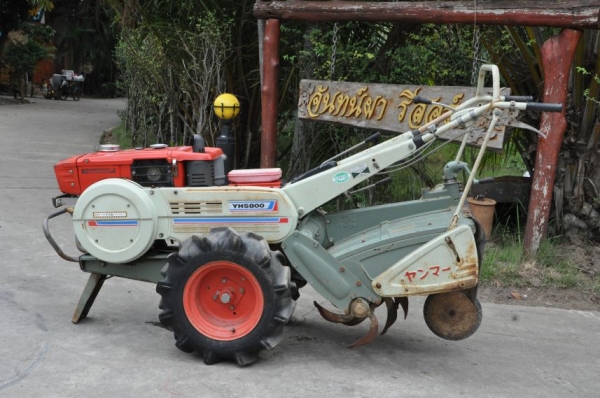 ขายรถพรวนดินyanmar YH800 สภาพสวยเดิมจากญี่ปุ่น มีเกียร์ 28,000เท่านั้น