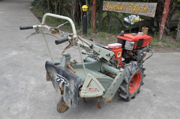 ขายรถพรวนดินyanmar YH800 สภาพสวยเดิมจากญี่ปุ่น มีเกียร์ 28,000เท่านั้น