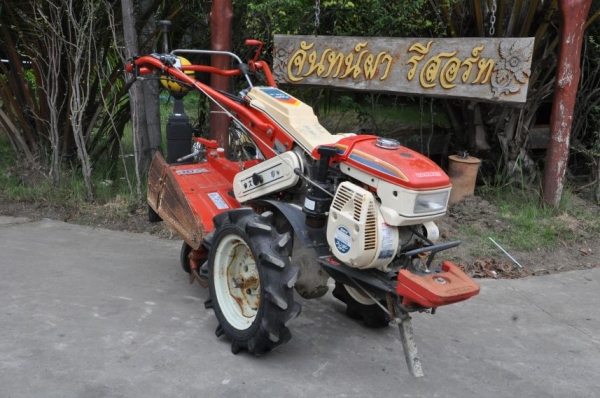 ขายรถพรวนดินyanmar YG6 สภาพสวยเดิมจากญี่ปุ่น มีเกียร์ 22,000เท่านั้น