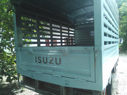 หกล้อ อีซุชุ NKR 88 ปี41 แอร์เย็นๆ ช่วงยาว 3.20ม กะบะเรสทั้งลูก สภาพดีสวยพร้อมใช้ ทะเบียนพร้อมโอน