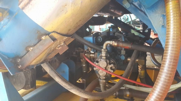 ขายรถเกี่ยวข้าว ไอ้หนุ่มไวไฟ ช่วงล่าง12นอกบิ้วใหม่หมด ปั๊ม23ไดกิ้น อีซูซุ6hh1 เทอร์โบว์เครื่องฟิตใหม่ ระบบตู้ ปั๊ม ระบบเกี่ยวทำใหม่ พร้อมลงลุยงาน ขายรถเกี่ยวข้าว ไอ้หนุ่มไวไฟ ช่วงล่าง12นอกบิ้วใหม่หมด ปั๊ม23ไดกิ้น อีซูซุ6hh1 เทอร์โบว์เครื่องฟิตใหม่ ระบบตู้ ปั๊ม ระบบเกี่ยวทำใหม่ พร้อมลงลุยงาน