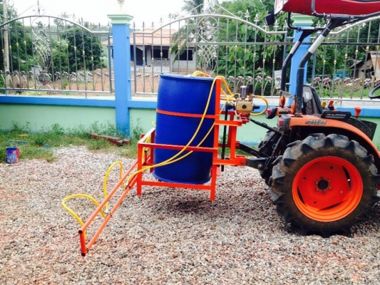 ขาย เครื่องพ่นยา (ถัง 230ลิตร) ให้อุปกรครบพร้อมใช้งาน ส่งถึงบ้าน สนใจโทร 088-4248260 มอส