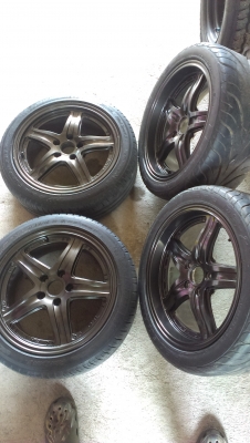 ขายแม็ก5รูขอบ17สวยๆพร้อมยางซิ่งดอกหนาครับ