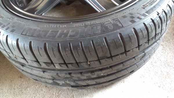 ขายแม็ก5รูขอบ17สวยๆพร้อมยางซิ่งดอกหนาครับ