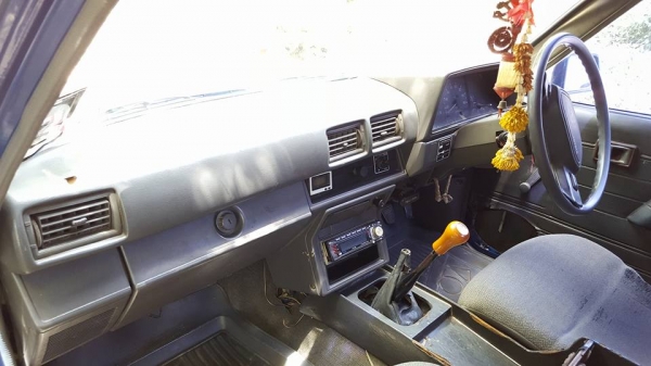 โตโยต้า ฮีโร่ปี 89 เครื่องแห้งๆ ฟิตสต๊าทติดง่าย  สภาพสวยพร้อมใช้ เครื่องดี คัสซีสวย เบรคดี ช่วงล่างแน่น  ยางดี 5 เส้น  แอร์เย็น ฟิล์มกันความร้อน  รถพร้อมใช้ ทะเบียน ราชบุรี