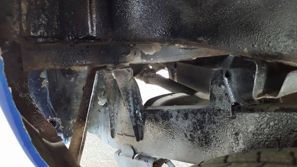 โตโยต้า ฮีโร่ปี 89 เครื่องแห้งๆ ฟิตสต๊าทติดง่าย  สภาพสวยพร้อมใช้ เครื่องดี คัสซีสวย เบรคดี ช่วงล่างแน่น  ยางดี 5 เส้น  แอร์เย็น ฟิล์มกันความร้อน  รถพร้อมใช้ ทะเบียน ราชบุรี