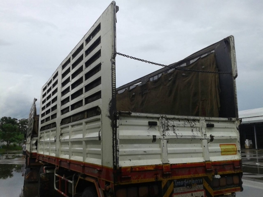 ขาย  ISUZU 300 18 ล้อ เครื่อง 300 CC