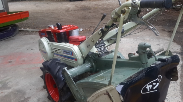 รถพรวนดิน yanmar yns800.