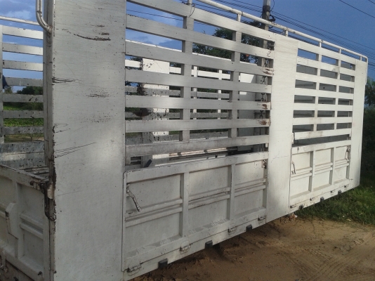 กระบะล่องสามมิตร งามมาก ๆ ครับ กระบะล่องสามมิตร งามมาก ๆ ครับ