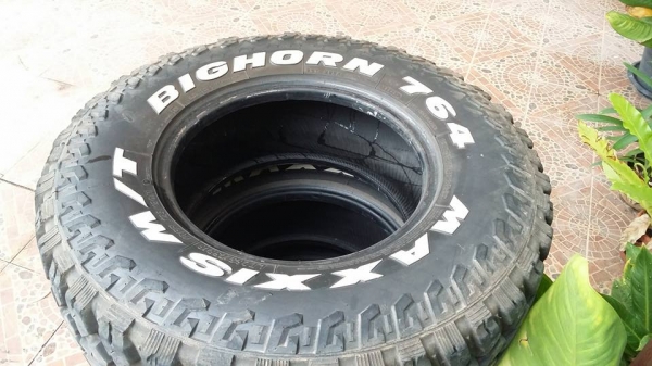 ขายยาง maxxis 764 ขนาด 265/75/16 ปี 14