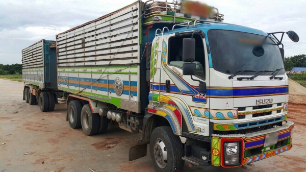 ขาย ISUZU 360 ปี52 ปลายปี. พ่วง แม่-ลูก เกษตรดั้ม. รถพร้อมใช้งานครับ ขาย ISUZU 360 ปี52 ปลายปี. พ่วง แม่-ลูก เกษตรดั้ม. รถพร้อมใช้งานครับ