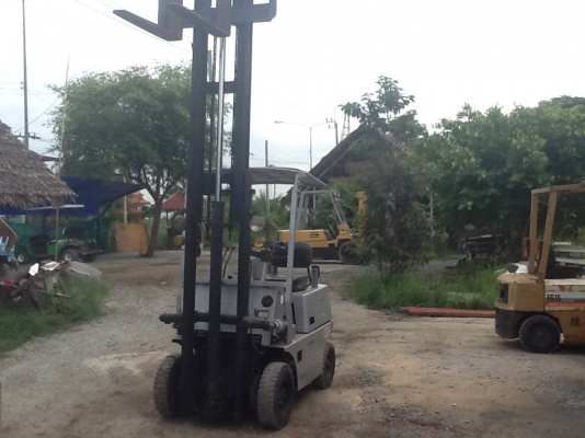 รถยกToyota 2fg 10 สภาพดีพร้อมใช้ราคาไม่แพงครับต่อรองได้ครับ