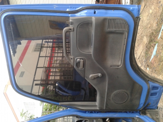 ขายหกล้อ ISUZU NQR 135 แรง เทอร์โบ แอร์ พวงมาลัยพาเวอร์ ปี 46