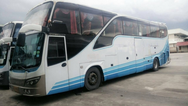 แซสซี Nissan 10น็อต ถุงลม/แอร์ไฟฟ้า/เบรคแห้ง