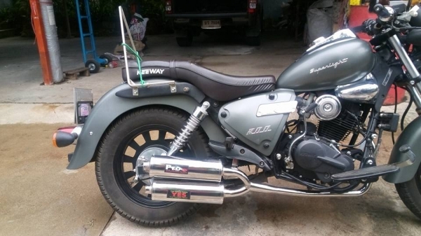 ขายท่อคู่ keeway superlight 200