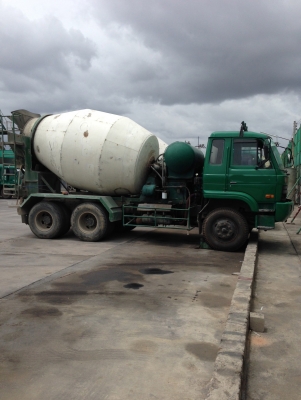 ขาย รถโม่ปูน 7 คิว Nissan UD 430 โม่นอก Vulcan