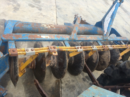 แทรคเตอร์ อิเซกิ TS 6000 พร้อมใบดันดินและผาน 7 แทรคเตอร์ อิเซกิ TS 6000 พร้อมใบดันดินและผาน 7