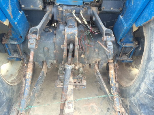 แทรคเตอร์ อิเซกิ TS 6000 พร้อมใบดันดินและผาน 7 แทรคเตอร์ อิเซกิ TS 6000 พร้อมใบดันดินและผาน 7