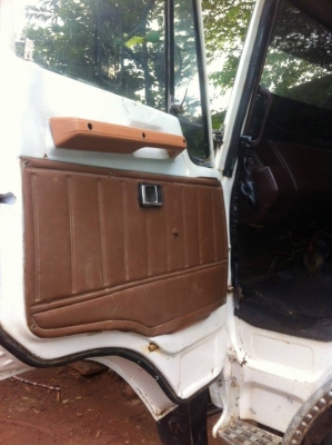 ขายดั้ม2เพลา HINO FM227 เครื่อง220แรง พ.เพาเวอร์ เบรกทิฟฟี่ ภายในสวย แอร์เย็น สภาพพร้อมใช้งาน เอกสารพร้อมโอน สนใจโทร 090-8588220คุณนะ 093-3258446คุณบิว ID:narong498 หรือเข้าดูสินค้าอื่นๆได้ที่ www.truck.in.th/498 หรือเพจFacebook ณรงค์ ซื้อขายรถมือสอง (เว็