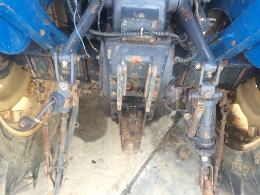 แทรคเตอร์ อิเซกิ TL 3200 แทรคเตอร์ อิเซกิ TL 3200