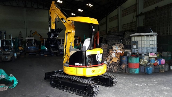 ขาย รถขุด CATERPILLAR รุ่น 303CR มือสองญี่ปุ่น แทร็กเหล็ก สลักแน่น ทุกส่วน เช็ค สภาพแล้ว อย่างดี สวย พร้อมใช้งาน มือถือ/LINE ID : 0818753444 ขาย รถขุด CATERPILLAR รุ่น 303CR มือสองญี่ปุ่น แทร็กเหล็ก สลักแน่น ทุกส่วน เช็ค สภาพแล้ว อย่างดี สวย พร้อมใช้งาน มือถือ/LINE ID : 0818753444
