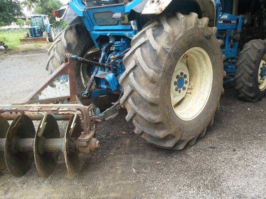 ขายฟอดร์สองเพา7610 เทอโบคาราโร่ ดันหน้าหาง7 CMT เอกสารเล่มทะเบียนพร้อมใช