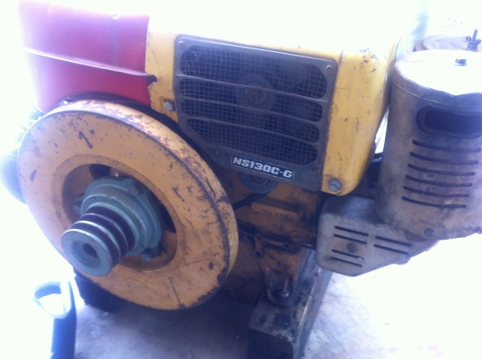 ขายเครื่องYANMAR NS130C-Gมีไดสตาทเก่านอกคับ