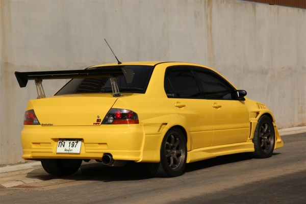 ขาย Mitsubishi Evolution VIII ปี2011 สีเหลือง เครื่อง4G63 เกียร์AT ขาย Mitsubishi Evolution VIII ปี2011 สีเหลือง เครื่อง4G63 เกียร์AT