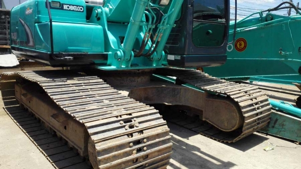 Kobelco SK200 Mark 8 YN12 Super เดิมๆ ทำงาน 12000 ชม. สวยเต็มเล่มทะเบียนพร้อมลุย Kobelco SK200 Mark 8 YN12 Super เดิมๆ ทำงาน 12000 ชม. สวยเต็มเล่มทะเบียนพร้อมลุย