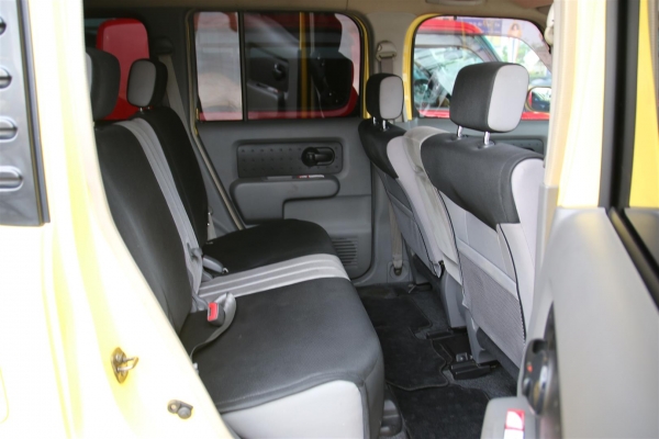 ฃาย ์NISSAN CUBE 2 เครื่อง 1400CC. ปี2011 ฃาย ์NISSAN CUBE 2 เครื่อง 1400CC. ปี2011